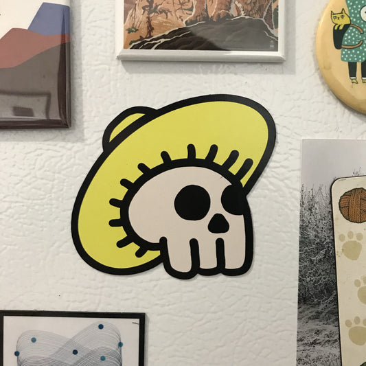 Skull Magnet image 0